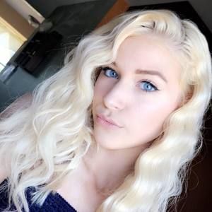 Meet your Posher, Candise